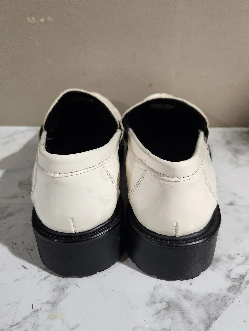Steve Madden Lotto Chunky Cream & Black Loafers Size 7.5 - Picture 7 of 9